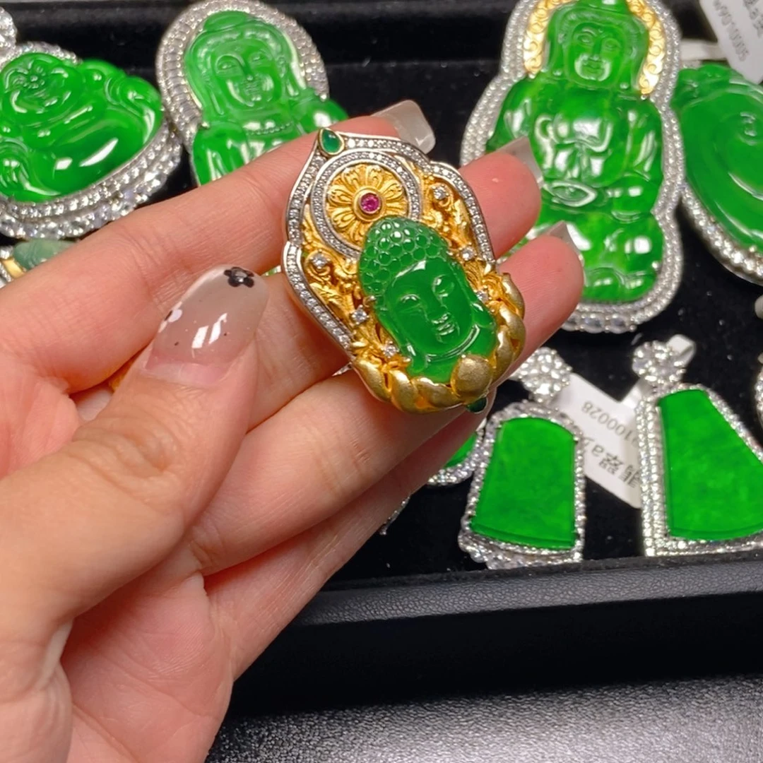 翡翠未镶嵌吊坠(不含链)