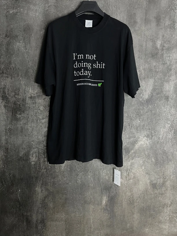 全新未使用 VETEMENTS XS码*1/躺平Slogan水洗破坏短袖/01090