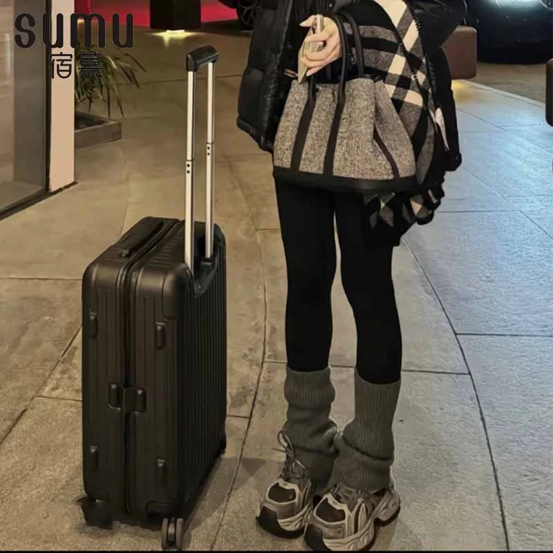 宿慕SUMU保暖显瘦百搭舒适羽绒裤冬季2025新款时尚休闲羽绒裤805