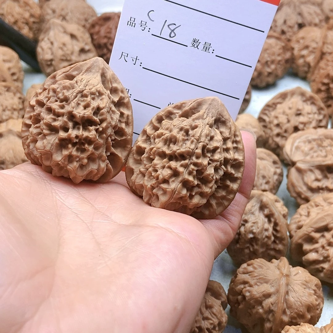 把件桃核18号官帽40尺
