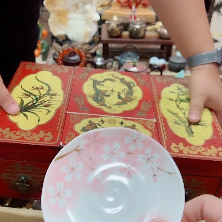 瓷片瓷器瓷器啊是