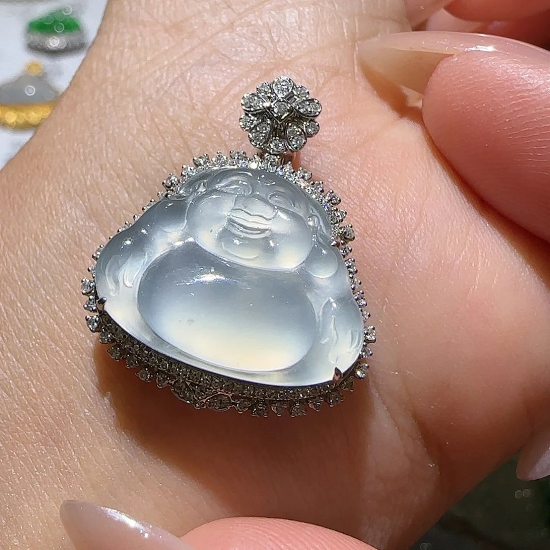 【闪购商品】颈饰18K金镶嵌翡翠天然