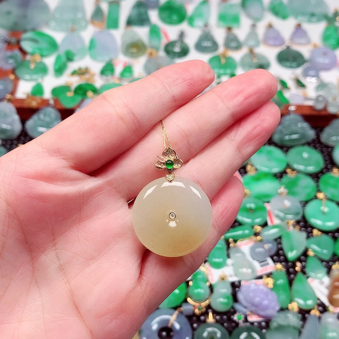 翡翠18K金镶嵌吊坠(不含链)