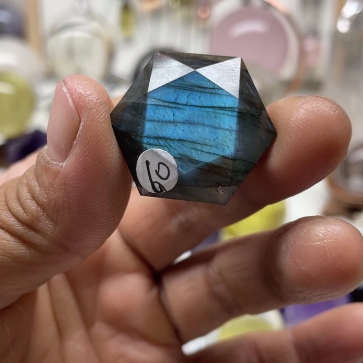 未镶嵌珠宝半成品水晶