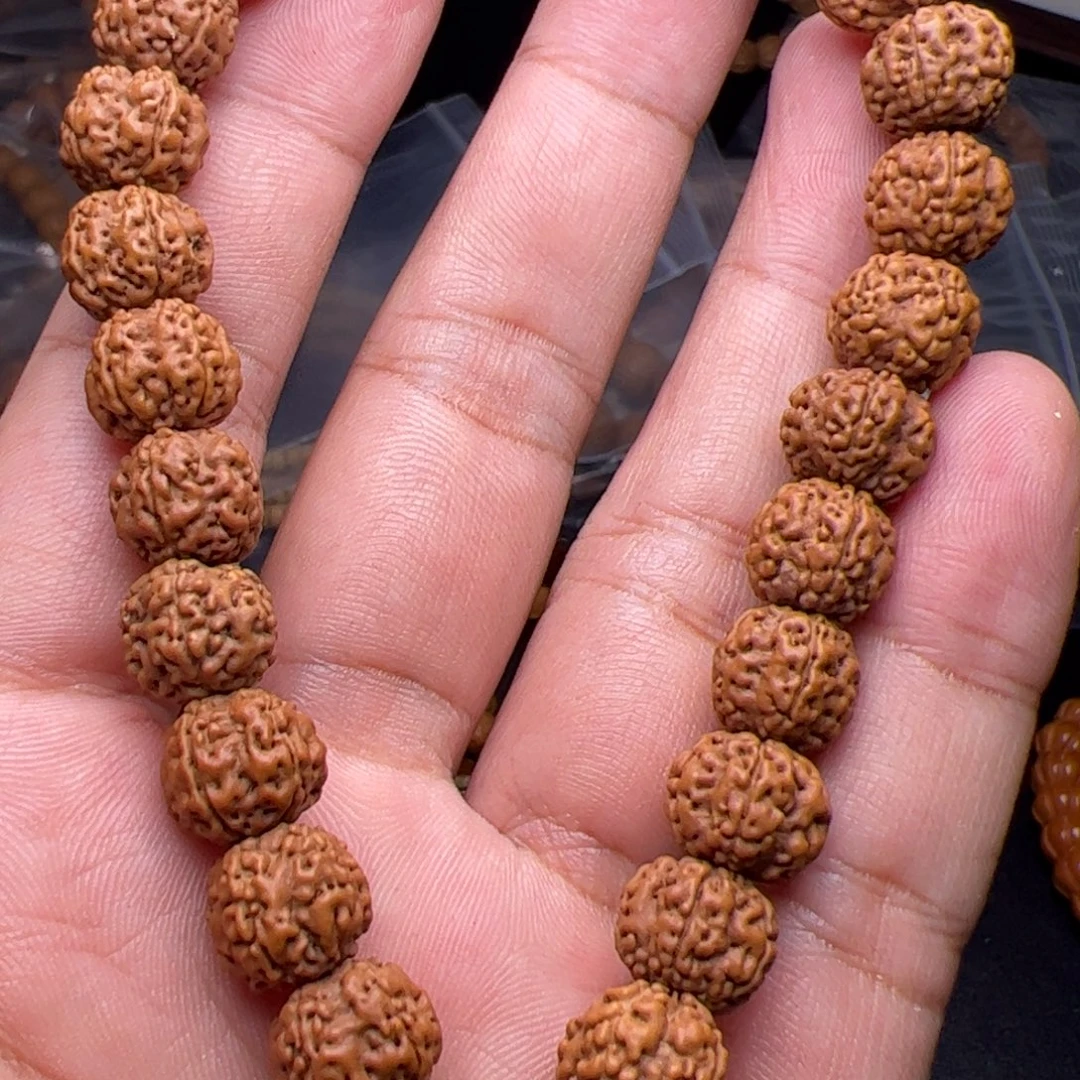 猴头核桃吊坠噢距离