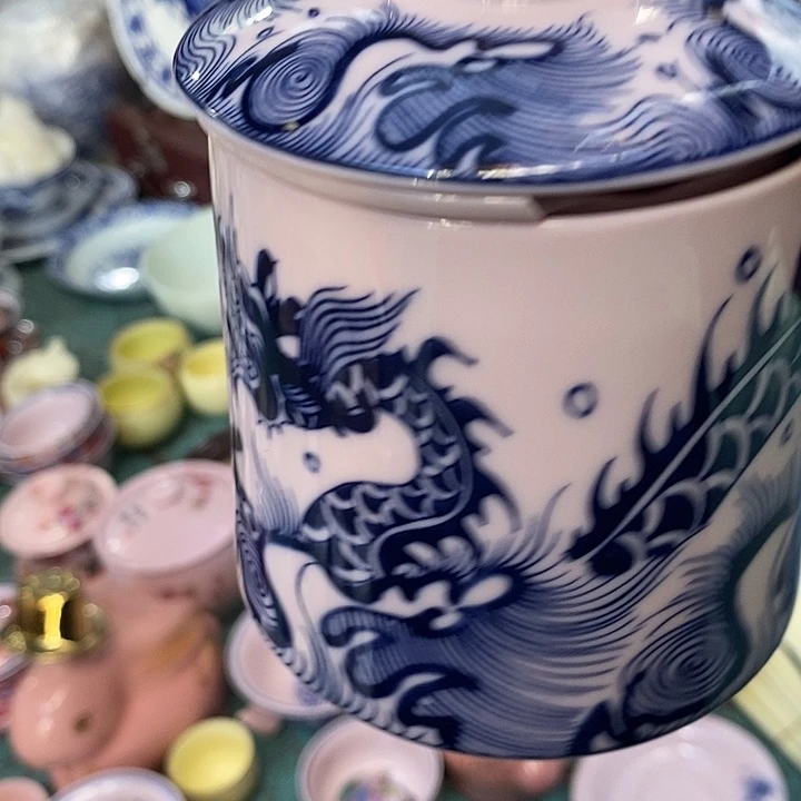 摆件陶红稀土青花龙纹办公杯