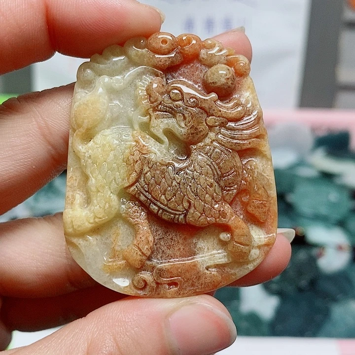 翡翠颈饰未镶嵌纯天然