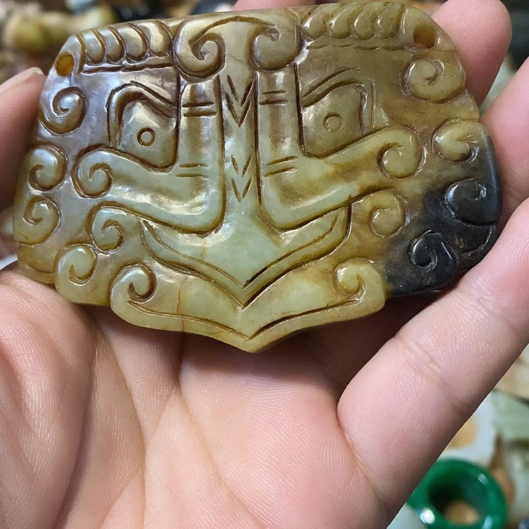 和田玉（糖玉）未镶嵌挂件