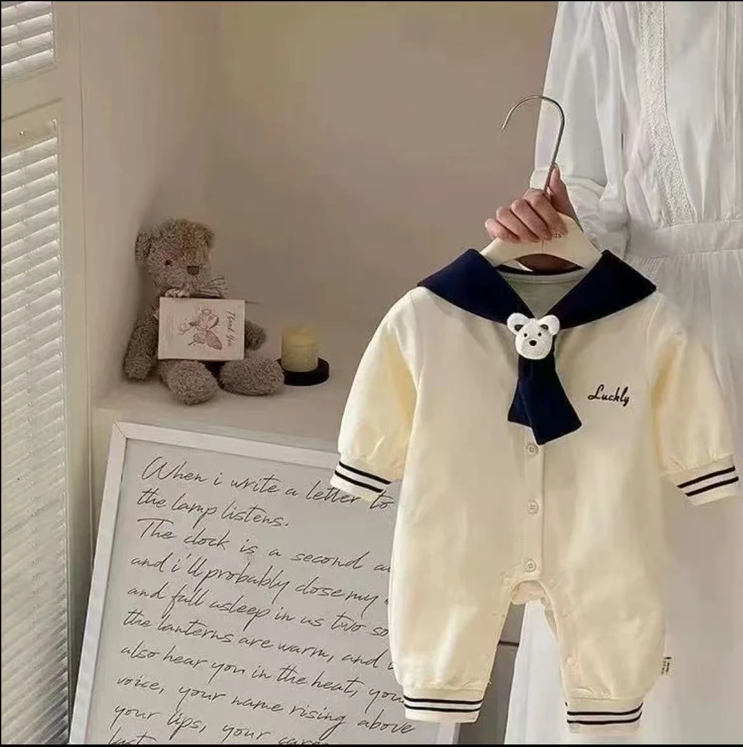 婴幼儿连体衣2025春秋季学院风海军领可爱爬服长袖连体衣小月龄