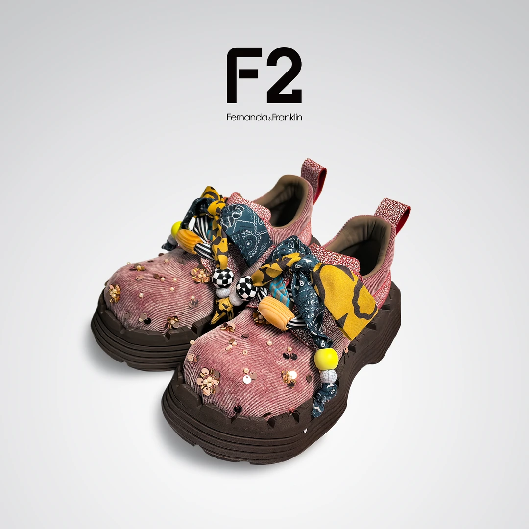 F2波西米亚风红底丝绸装饰仿珠宝金箔亮片乐福鞋原创设计高跟