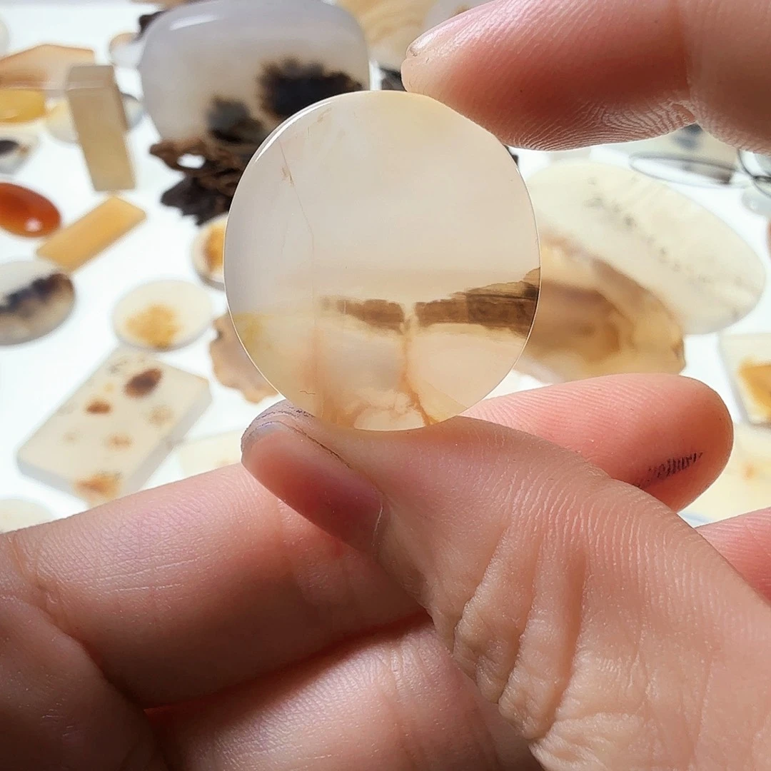 玛瑙/玉髓未镶嵌珠宝半成品