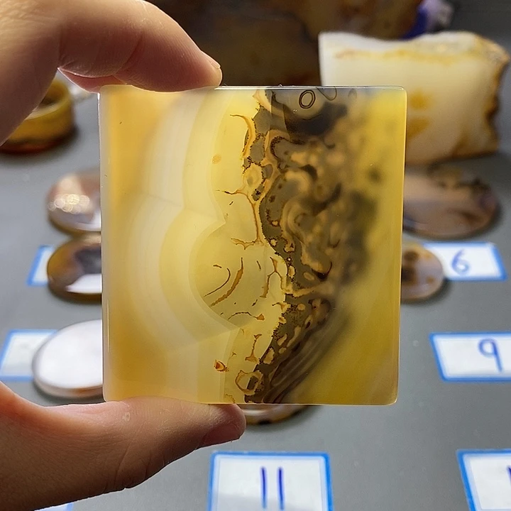 玛瑙/玉髓未镶嵌珠宝半成品