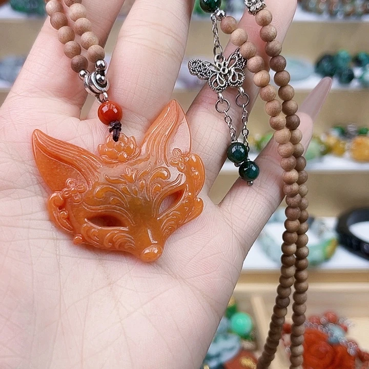 翡翠未镶嵌手链吊坠