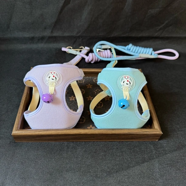 遛狗绳背心式可调节狗狗胸背带泰迪博美比熊小型犬狗绳狗链子项圈