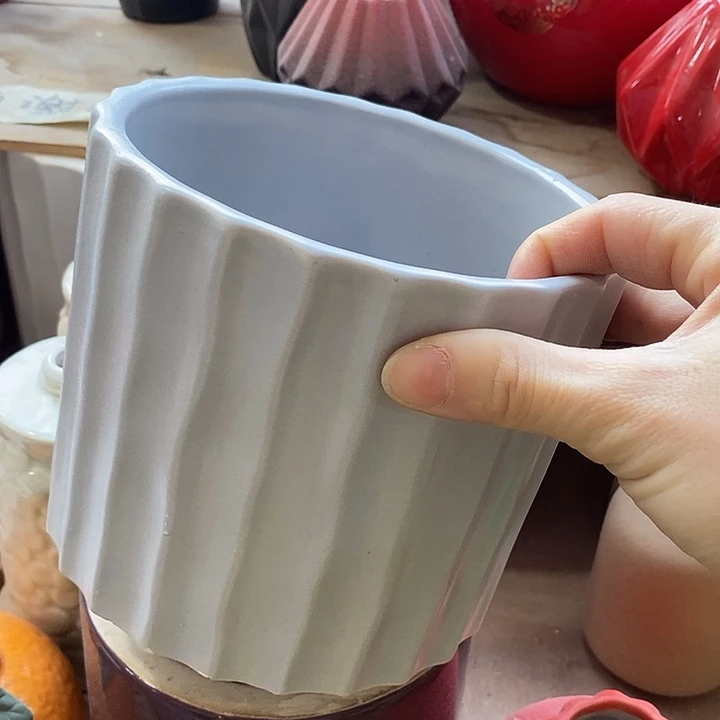 陶盆有孔 瑕疵针孔漏釉介意勿拍外口 15外高12.5