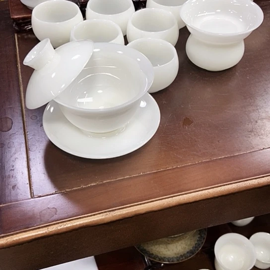 璞玉元宝盖碗套组