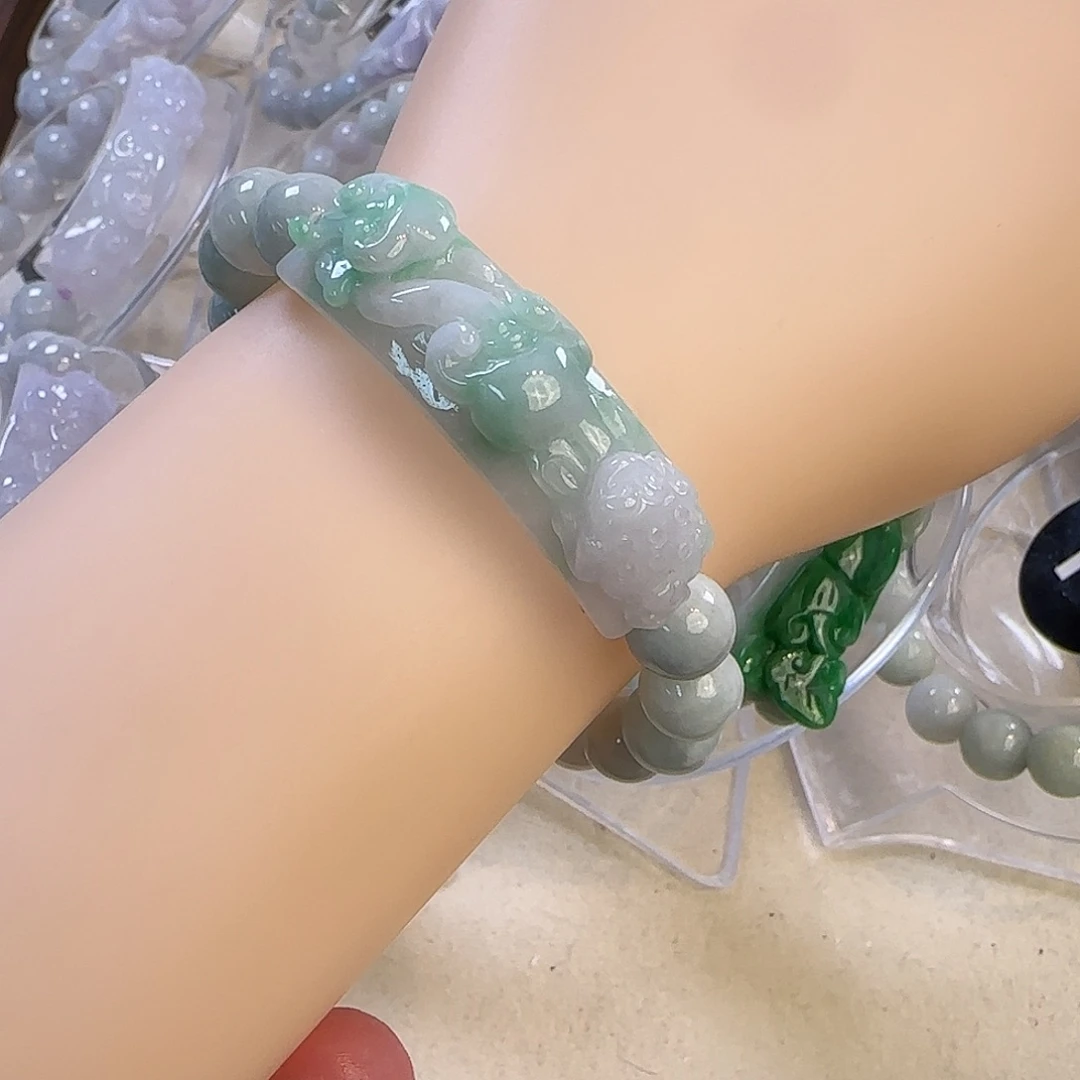 翡翠未镶嵌颈饰手牌5056