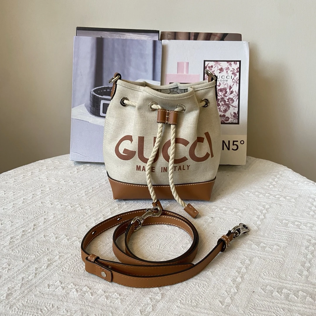 99新 GUCCI/古驰 帆布水桶
