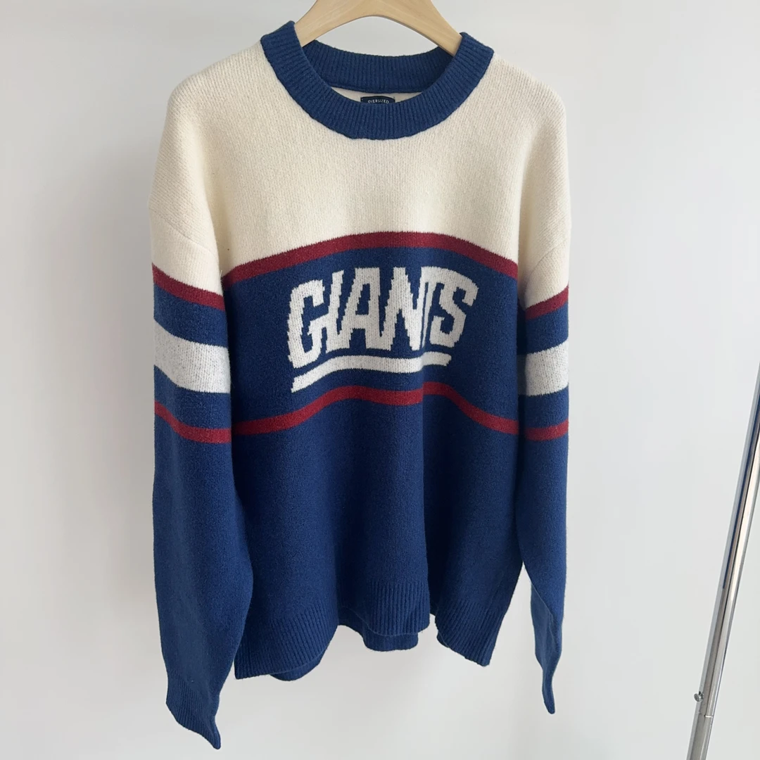 O113 拼色圆领休闲字母款毛衣