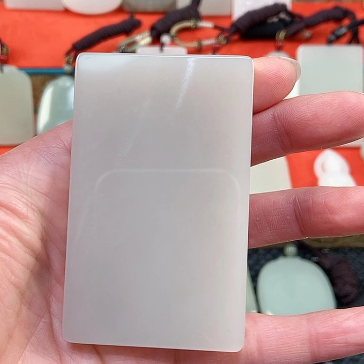 【闪购商品】颈饰未镶嵌和田玉