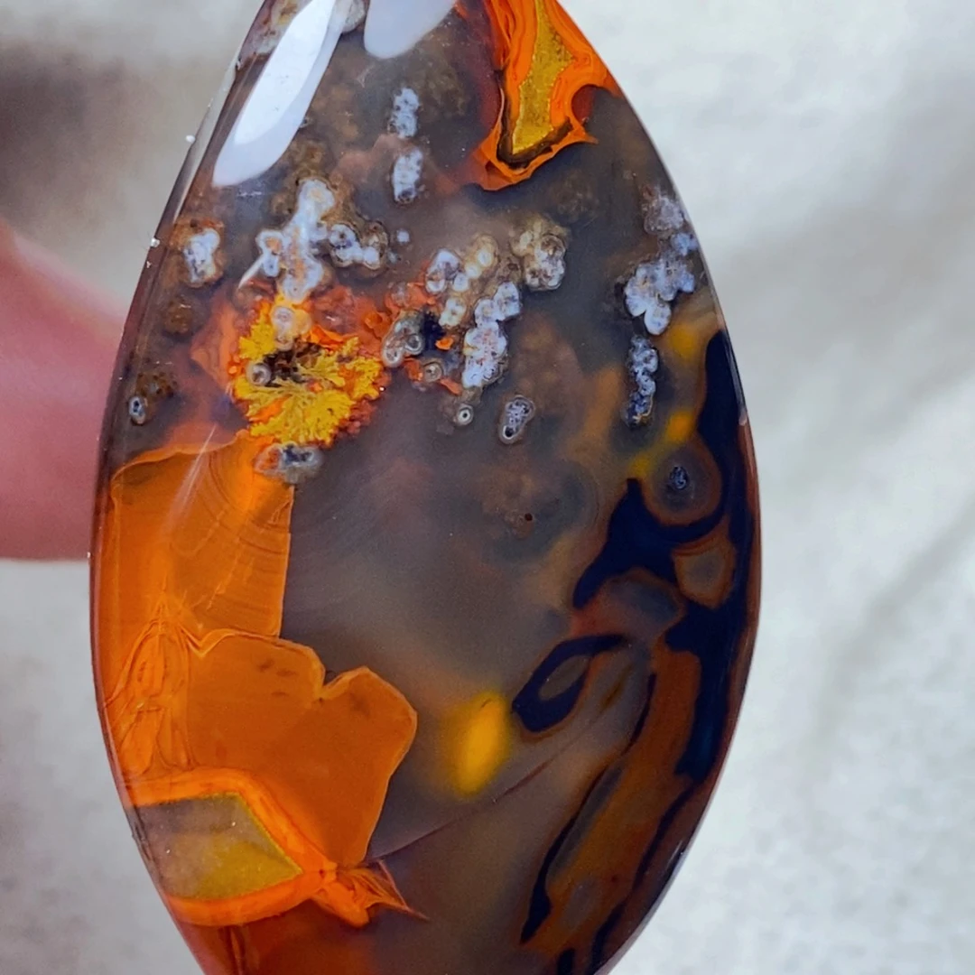 未镶嵌吊坠(不含链)玛瑙/玉髓戴*苗