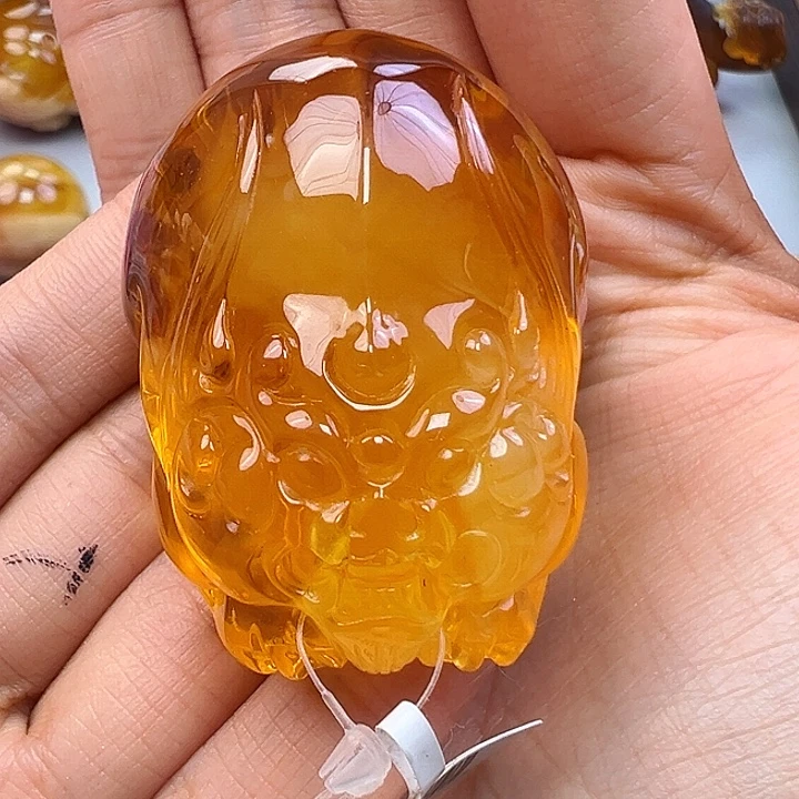 蜜蜡未镶嵌珠宝奇石