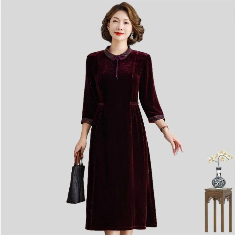 娃娃领丝绒真丝连衣裙高端2025新款女秋季桑蚕丝金丝绒高贵洋气裙