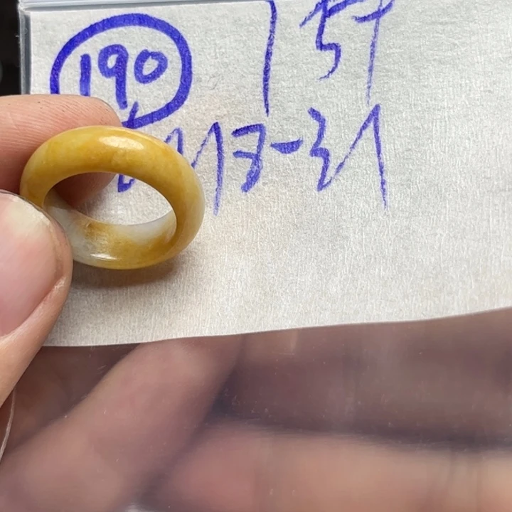 定制翡翠未镶嵌明天