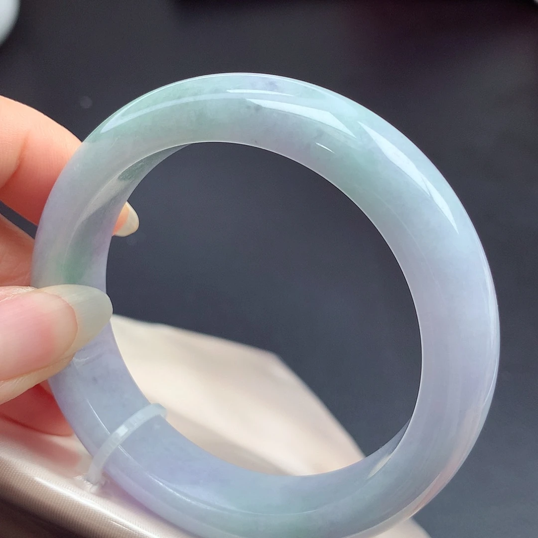 翡翠未镶嵌手镯56圈口