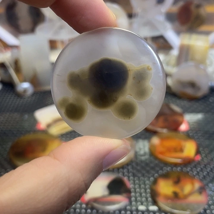 合金颈饰玛瑙/玉髓