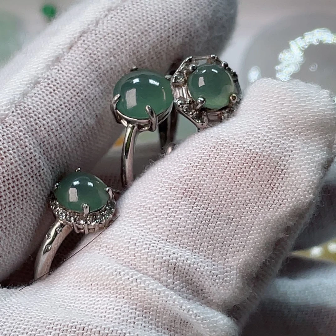 翡翠未镶嵌吊坠(不含链)丸**果