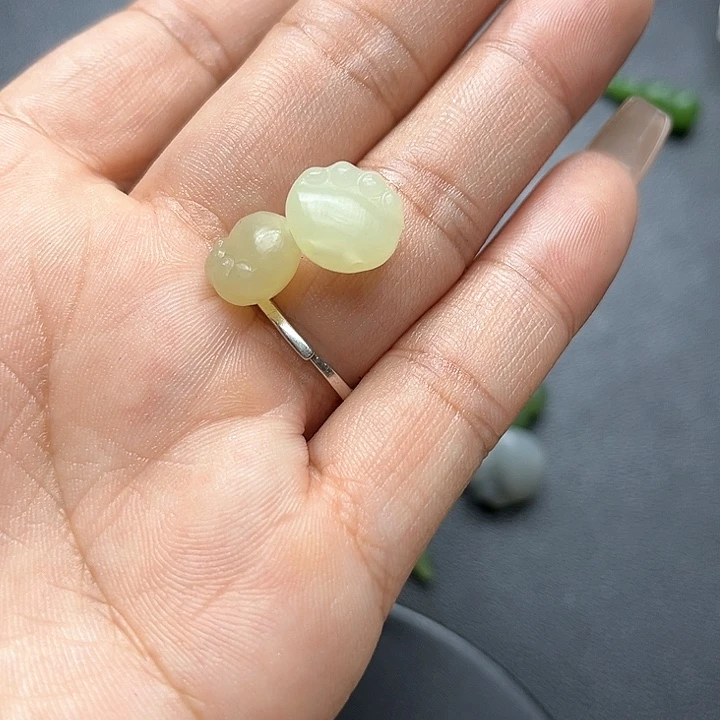 【闪购商品】颈饰未镶嵌和田玉一****下