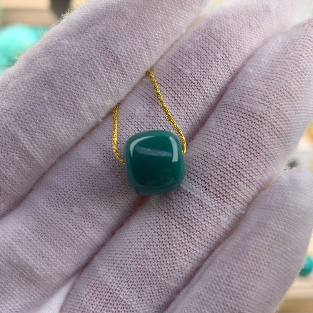 绿松石珠宝奇石未镶嵌10.9×9.6