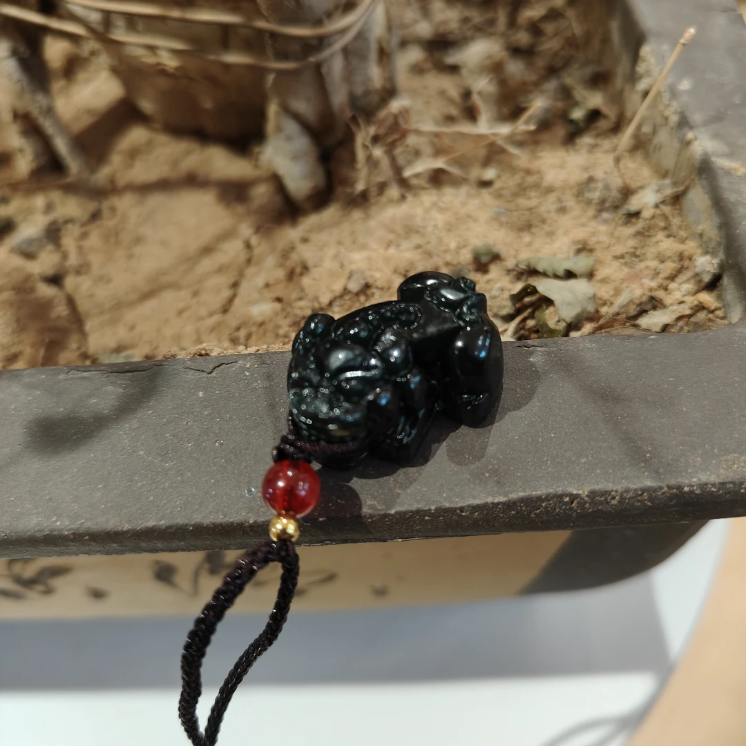 非金属布艺吊坠 【泰山娟姐自营】泰山墨绿貔貅吊坠（多样性发货）