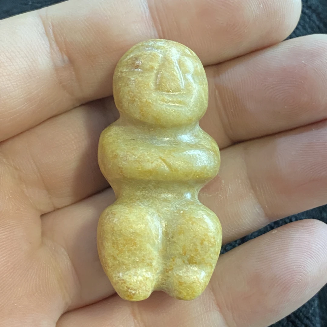 河磨奇石神人型件