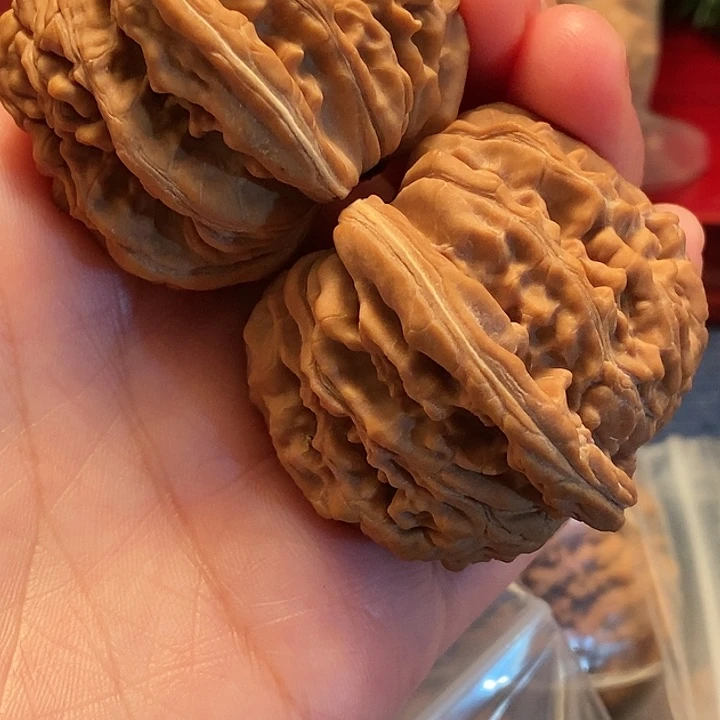 【闪购商品】文玩核桃吊坠路*山地楼