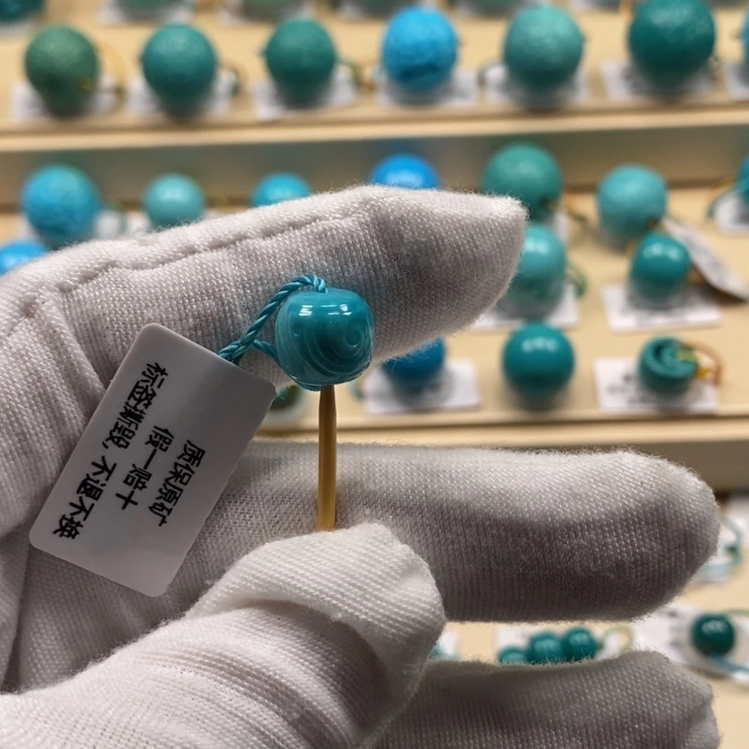 绿松石未镶嵌精品高瓷绿松石哦