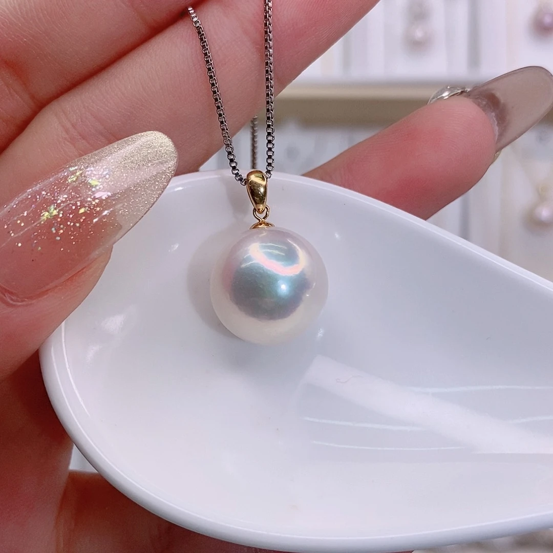 ****西淡水珍珠18K金镶嵌颈饰