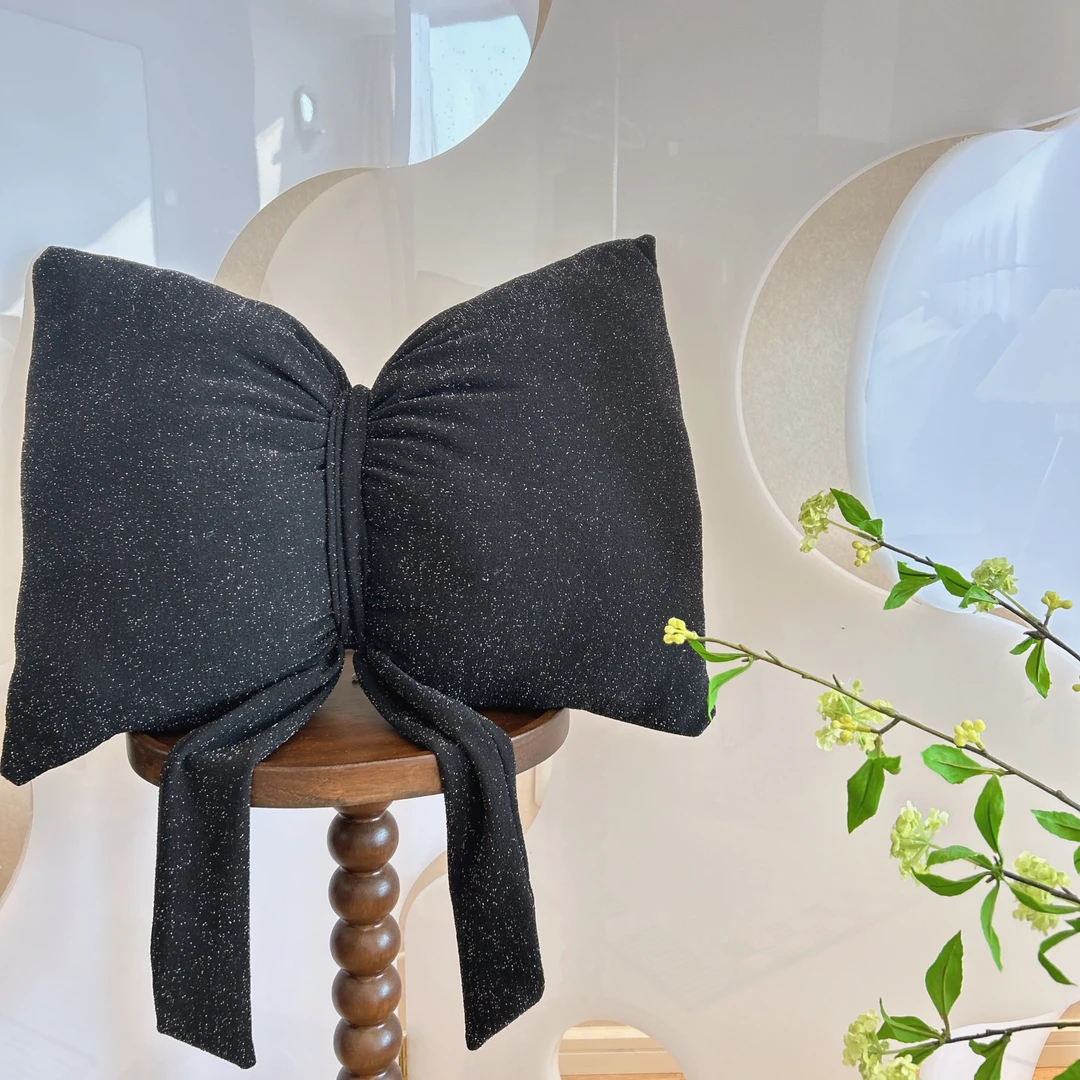 针织银丝蝴蝶结抱枕乱麻床头靠背垫车上办公室午睡沙发腰靠睡觉枕