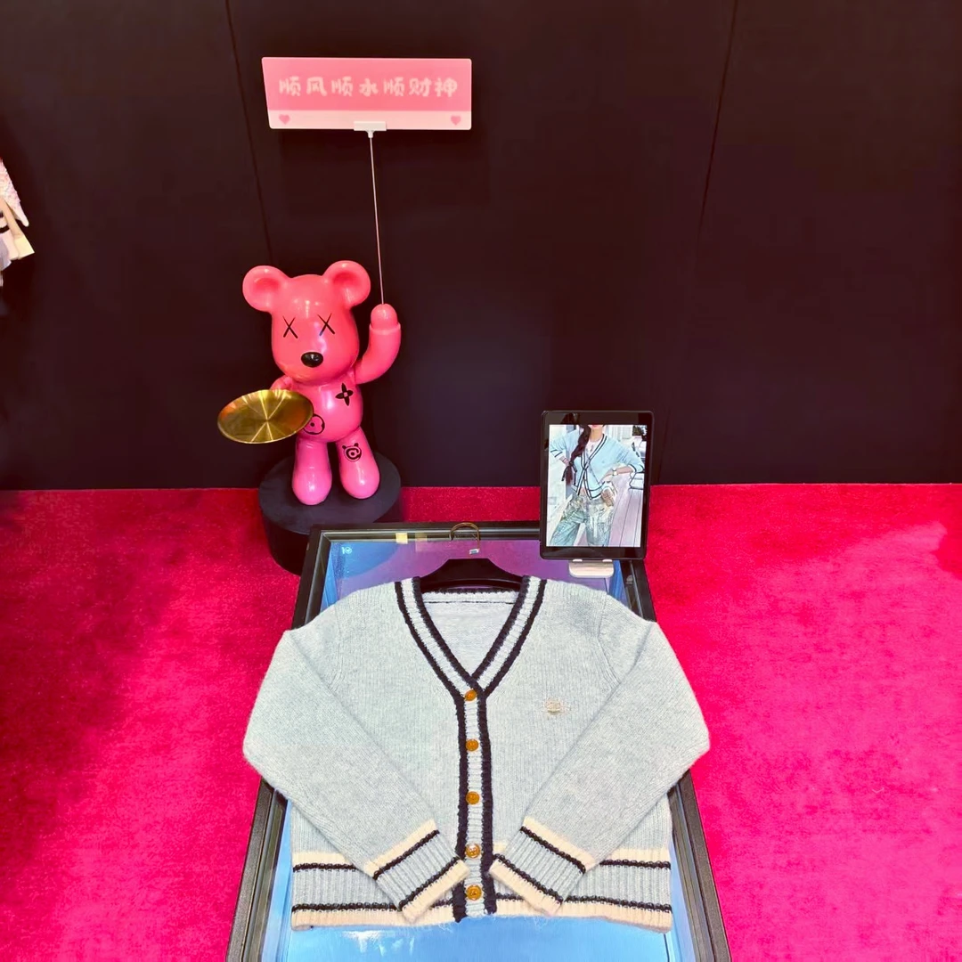 +148时尚学院风轻奢风V领毛针织衫轻奢设计师