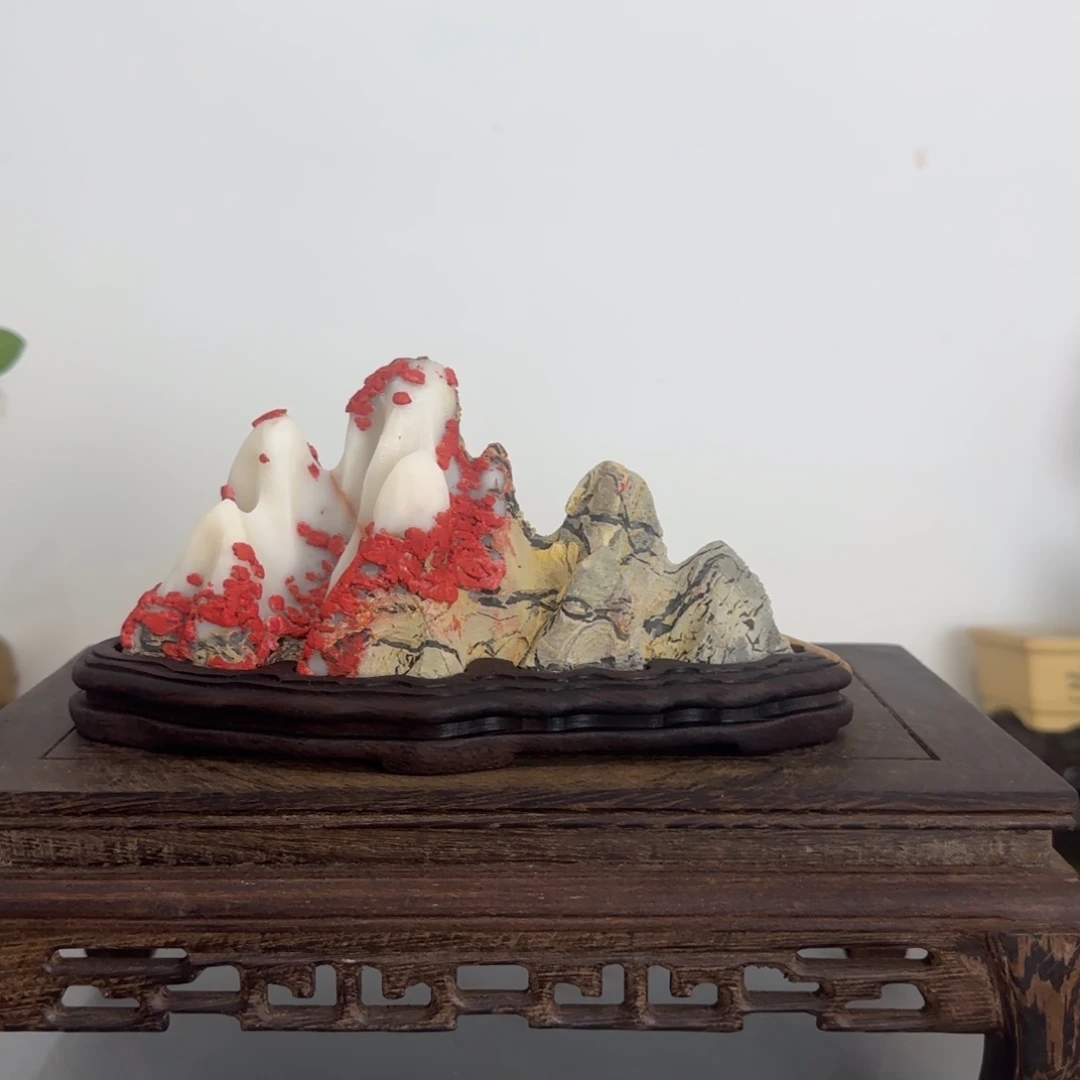 凌***》灵璧奇石白灵玉石