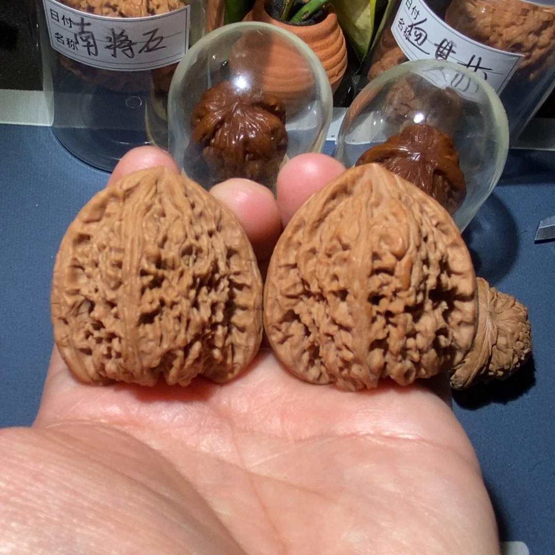 吊坠文玩核桃南疆39