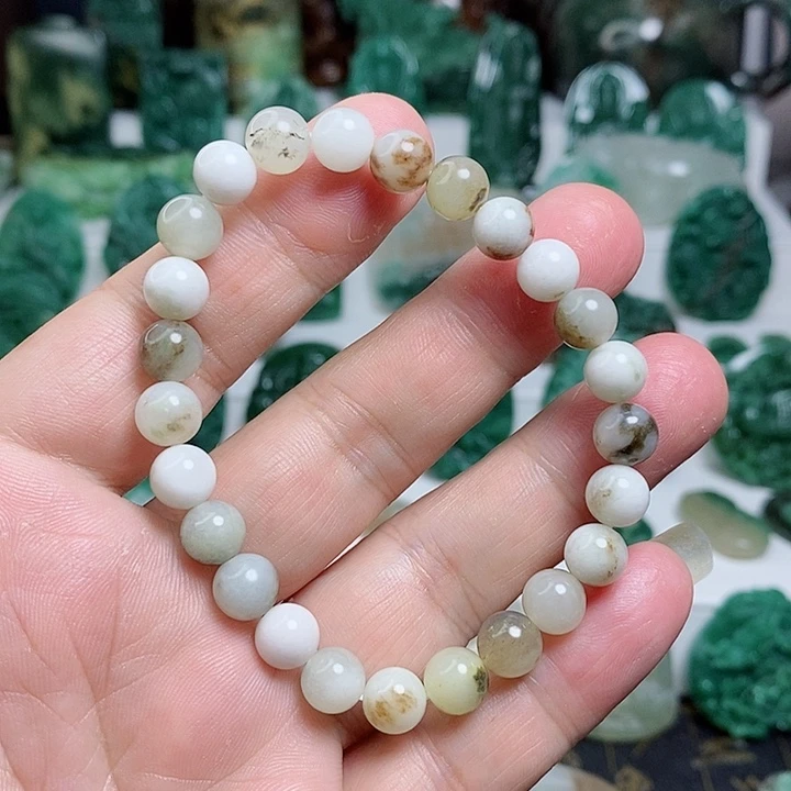 未镶嵌独山玉颈饰