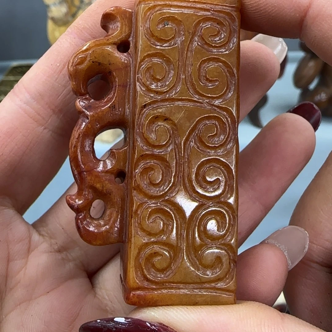 未镶嵌和田玉（糖玉）挂件