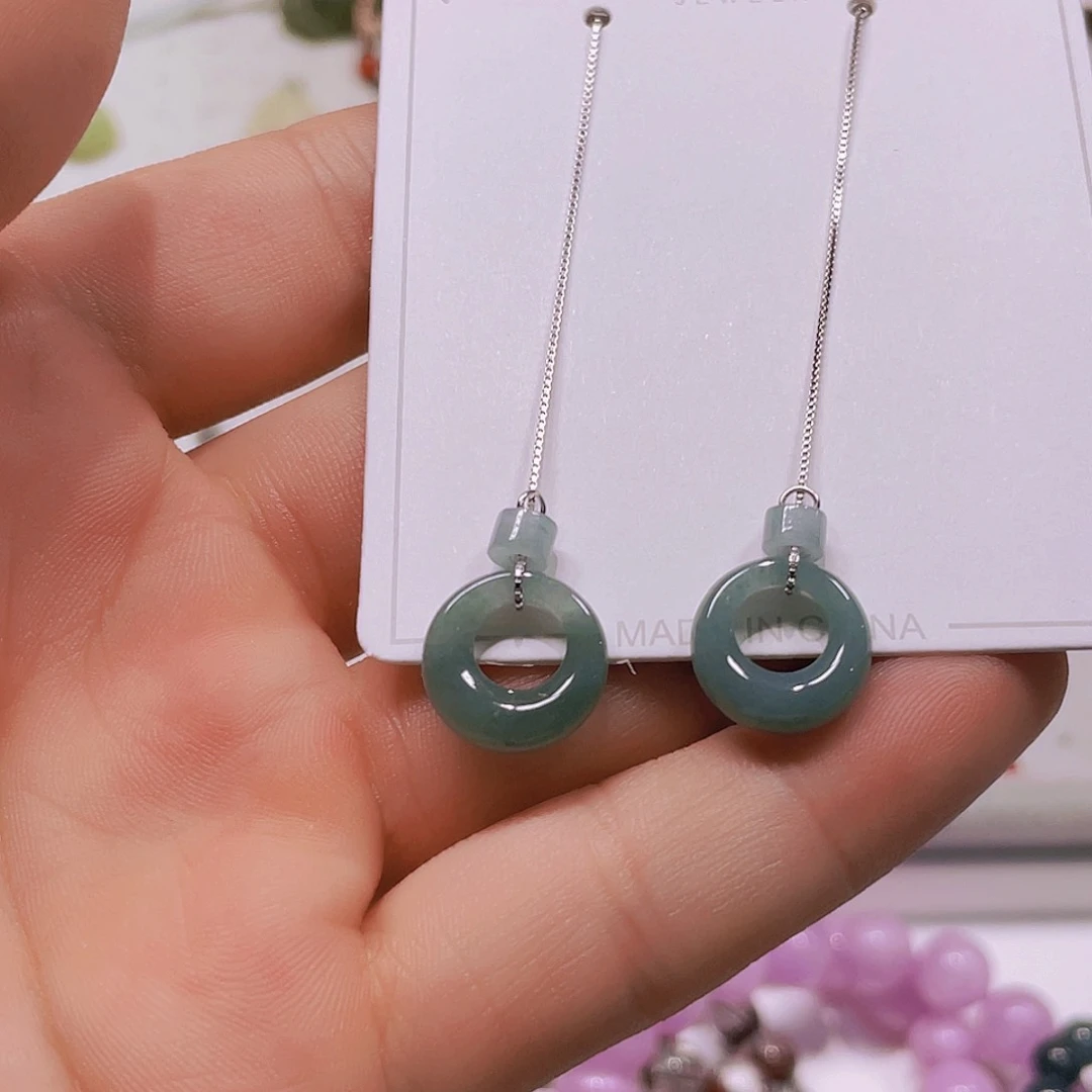 翡翠耳饰未镶嵌蓝水