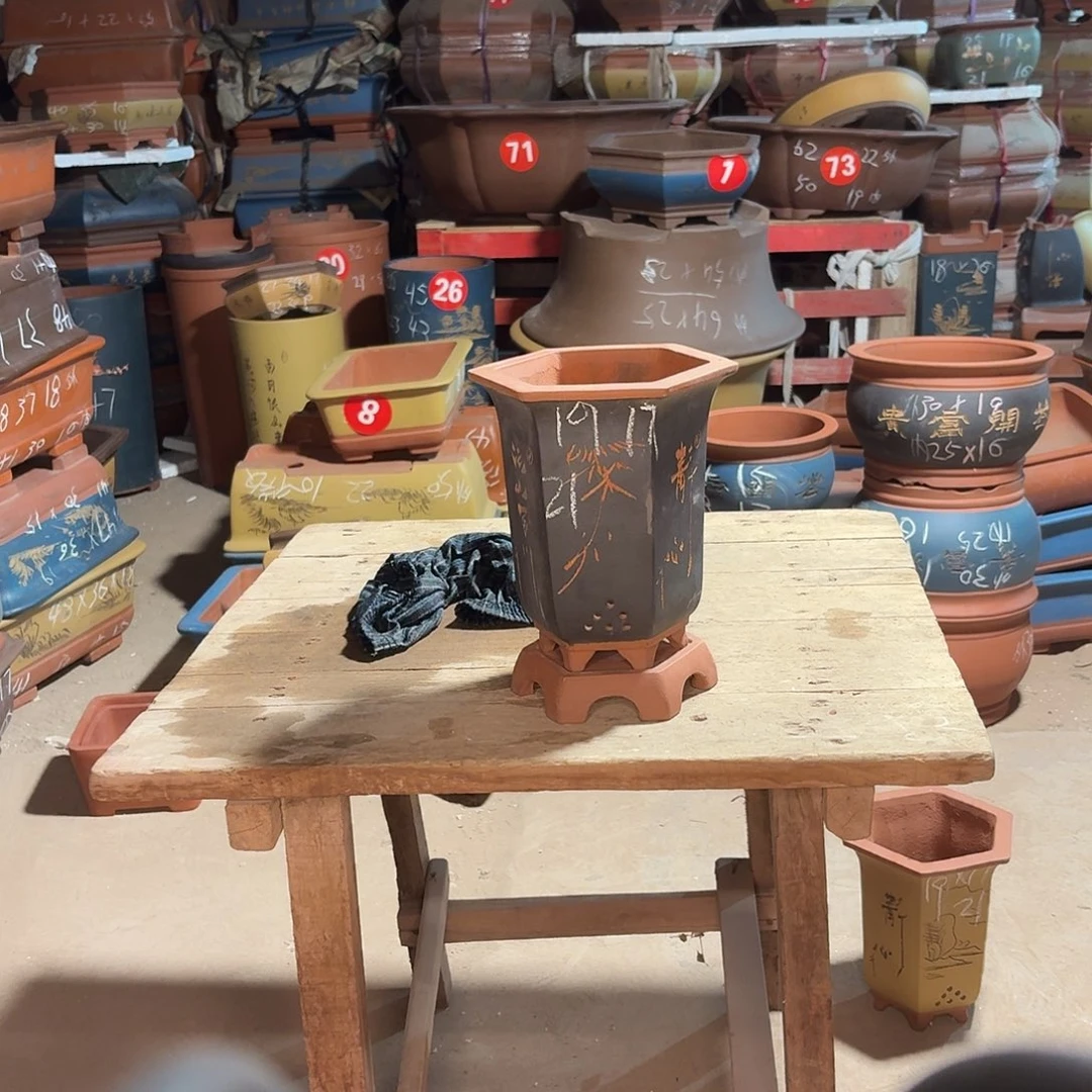 紫砂紫砂花盆六方一个