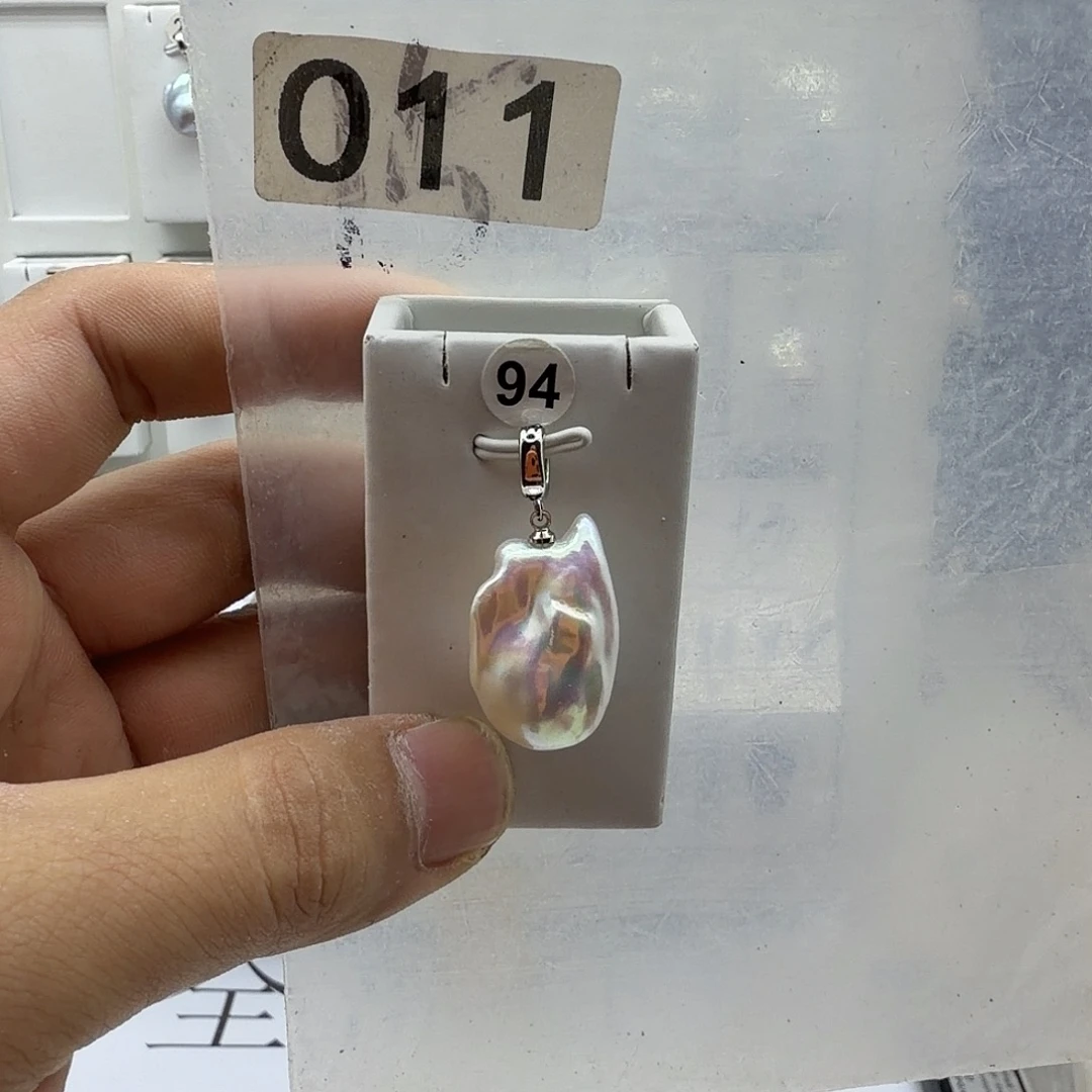 淡水珍珠颈饰合金