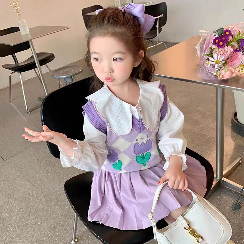 8064三朵花马甲三件套洋气时髦童装春秋季儿童学院风女童春装套装
