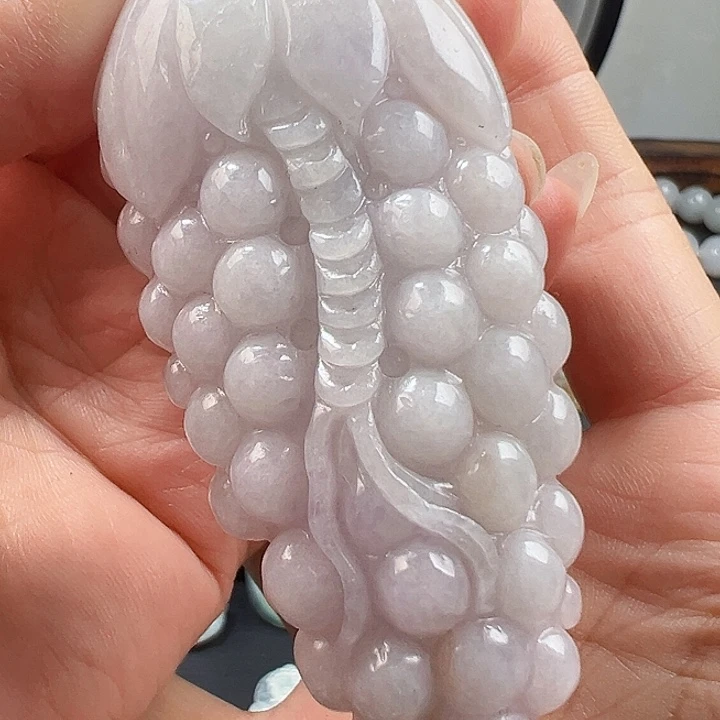 翡翠未镶嵌颈饰天然A货翡翠挂件