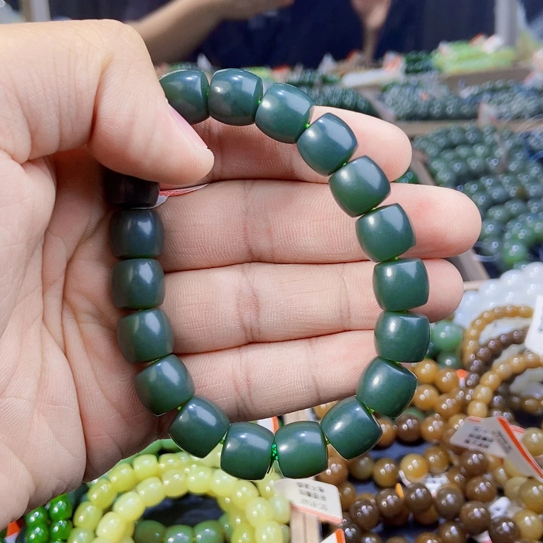 手串未镶嵌和田玉纯天然卡12新疆且末料沙枣青手串多样性发一